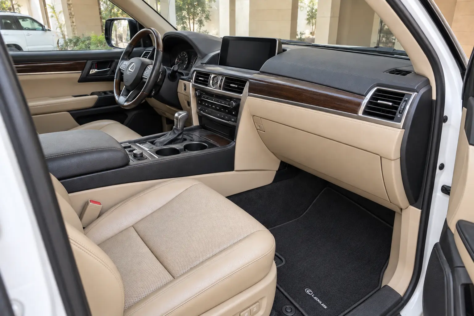 Interior Deep Cleaning